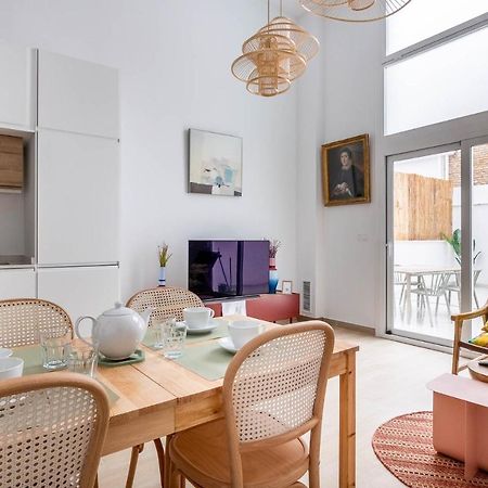 Appartement Pop Art Historia De Conde Negro Con Patio Privado à Séville Extérieur photo